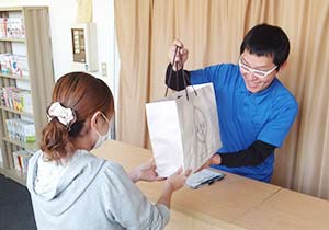 買取の受付の様子